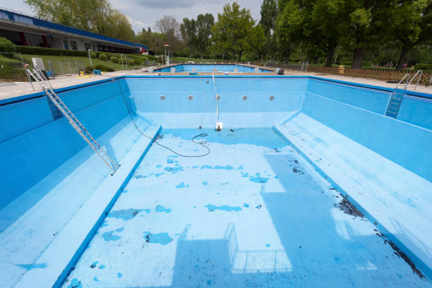 Best 24/7 water damage repair  in Navy Yard City, WA